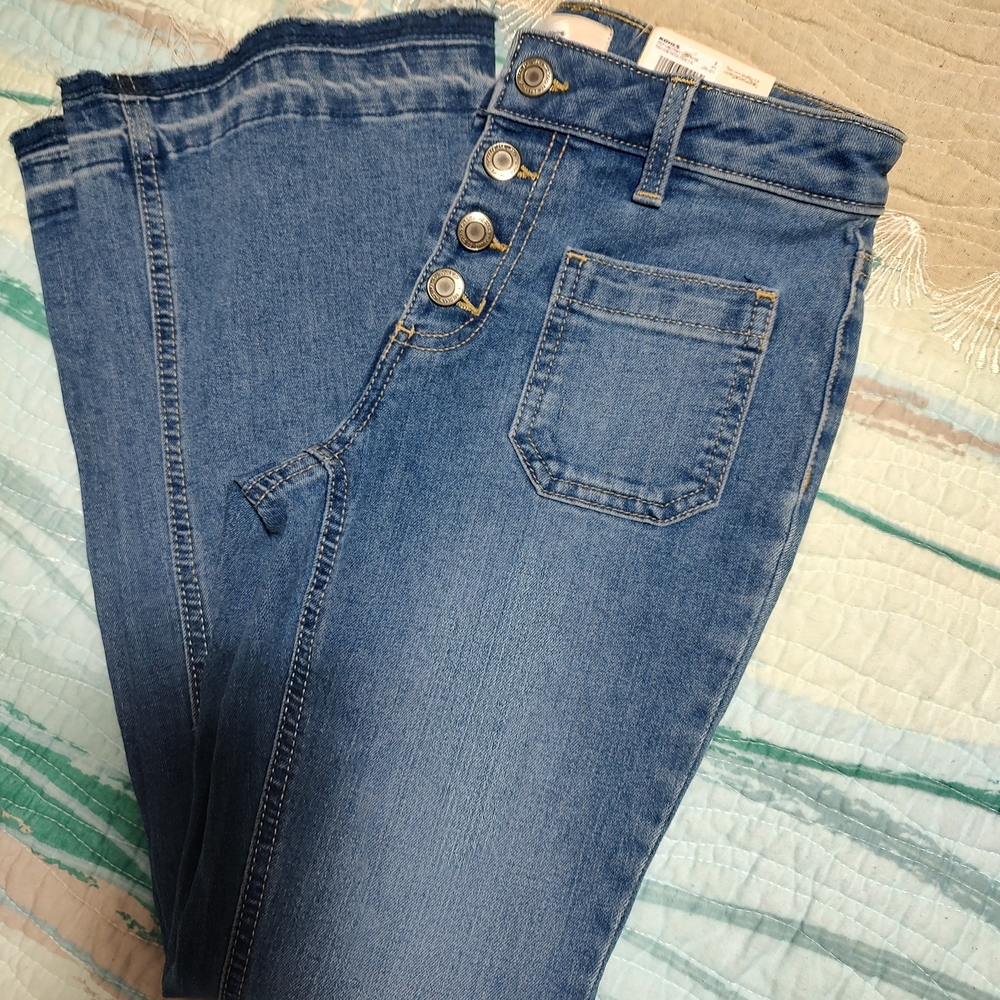 SO Girls High Rise Denim Jeans with Button Detail